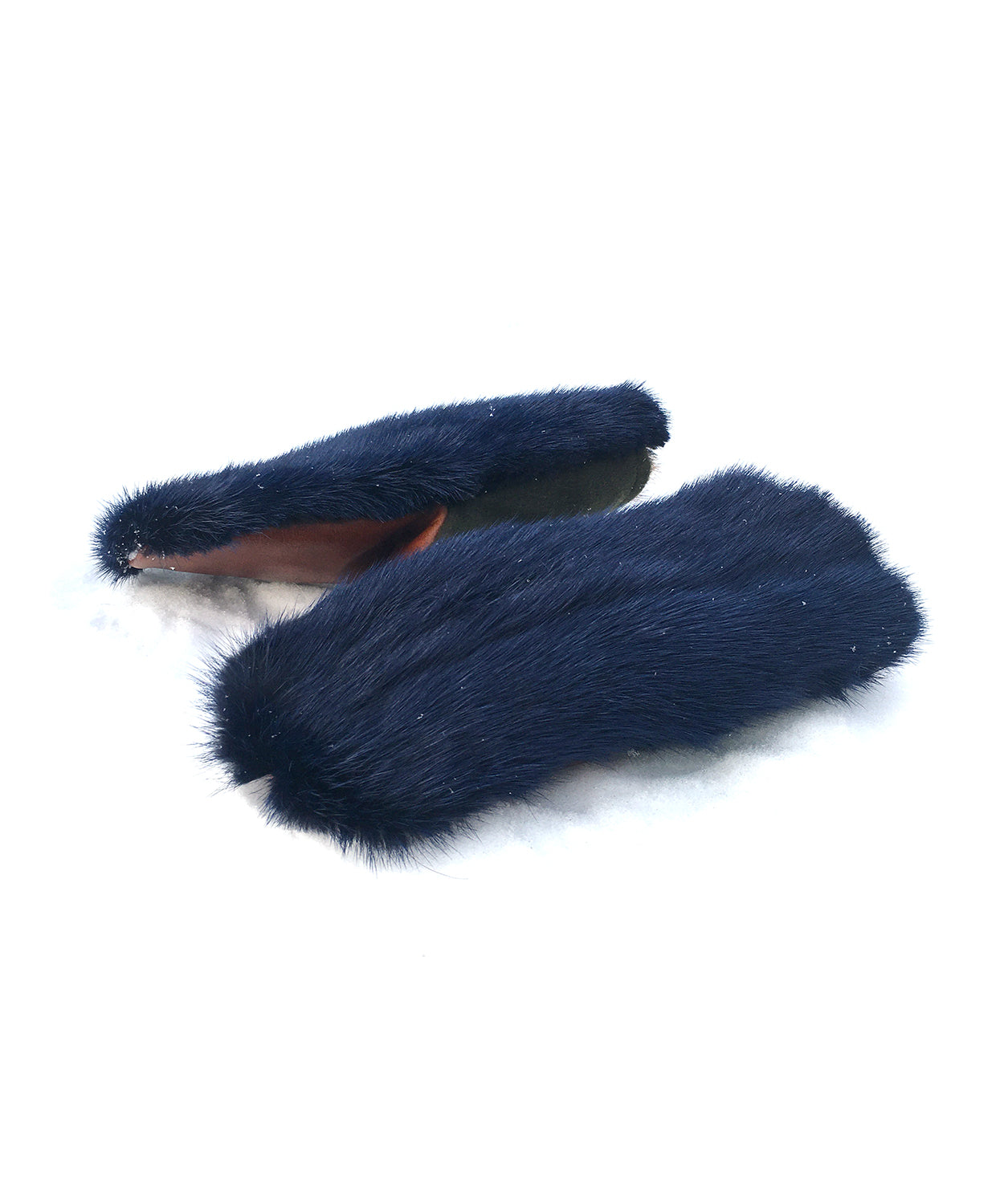 Real Fur Mittens. Blue mink fur mittens with fur lining reynauds mittens