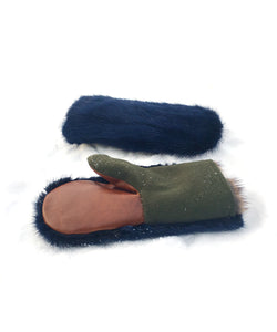 Real Fur Mittens. Blue mink fur mittens with fur lining reynauds mittens