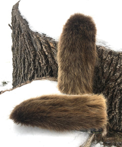 Real Fur Mittens. Beaver fur mittens with fur lining. Fur lined Mittens for raynaud's. warmest furry mittens made in Canada. Big furry mitts for men