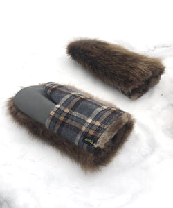 Real Fur Mittens. Beaver fur mittens with fur lining. Fur lined Mittens for raynaud's. warmest furry mittens made in Canada. Big furry mitts for men