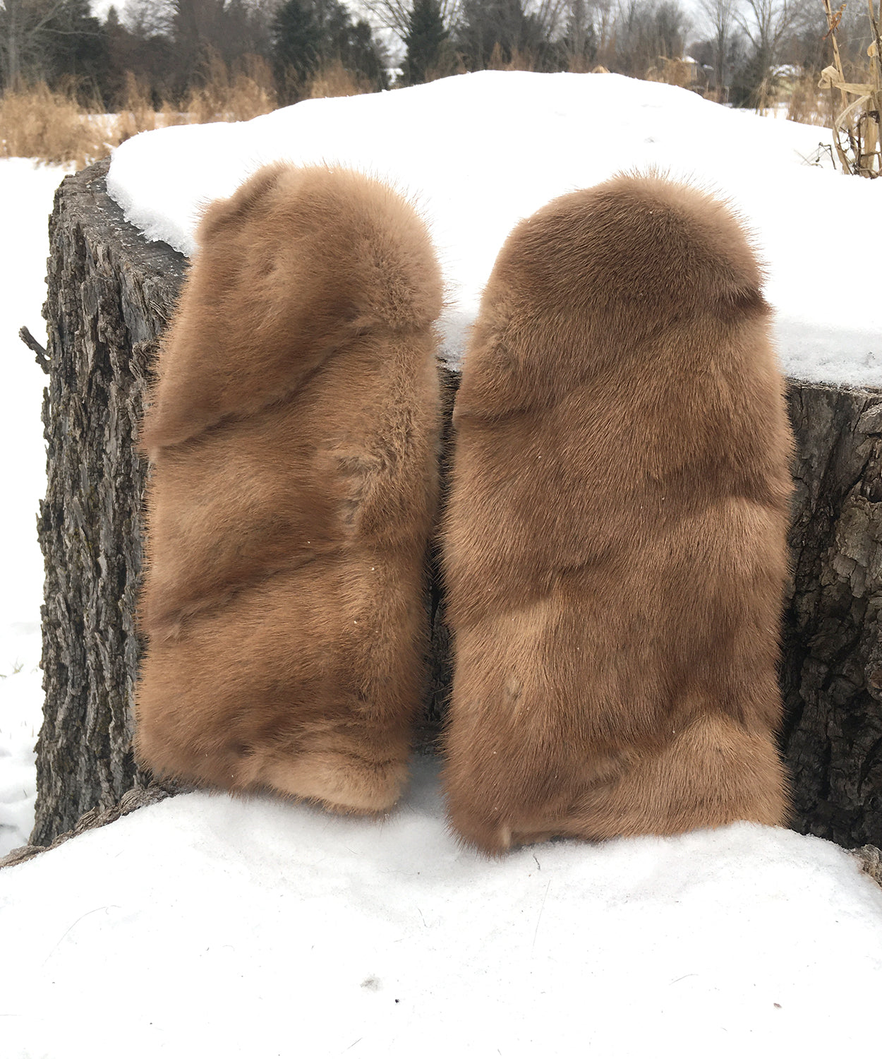 Real Fur Mittens. Brown Mink fur mittens with fur lining. Fur lined Mittens for raynaud's. warmest furry mittens made in Canada