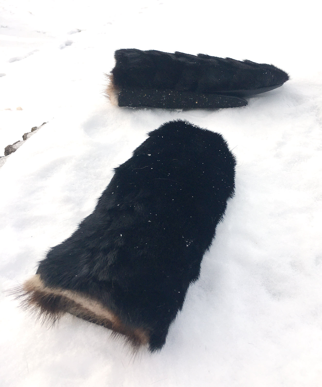 Women's Small Real Fur Mittens - Black Mink