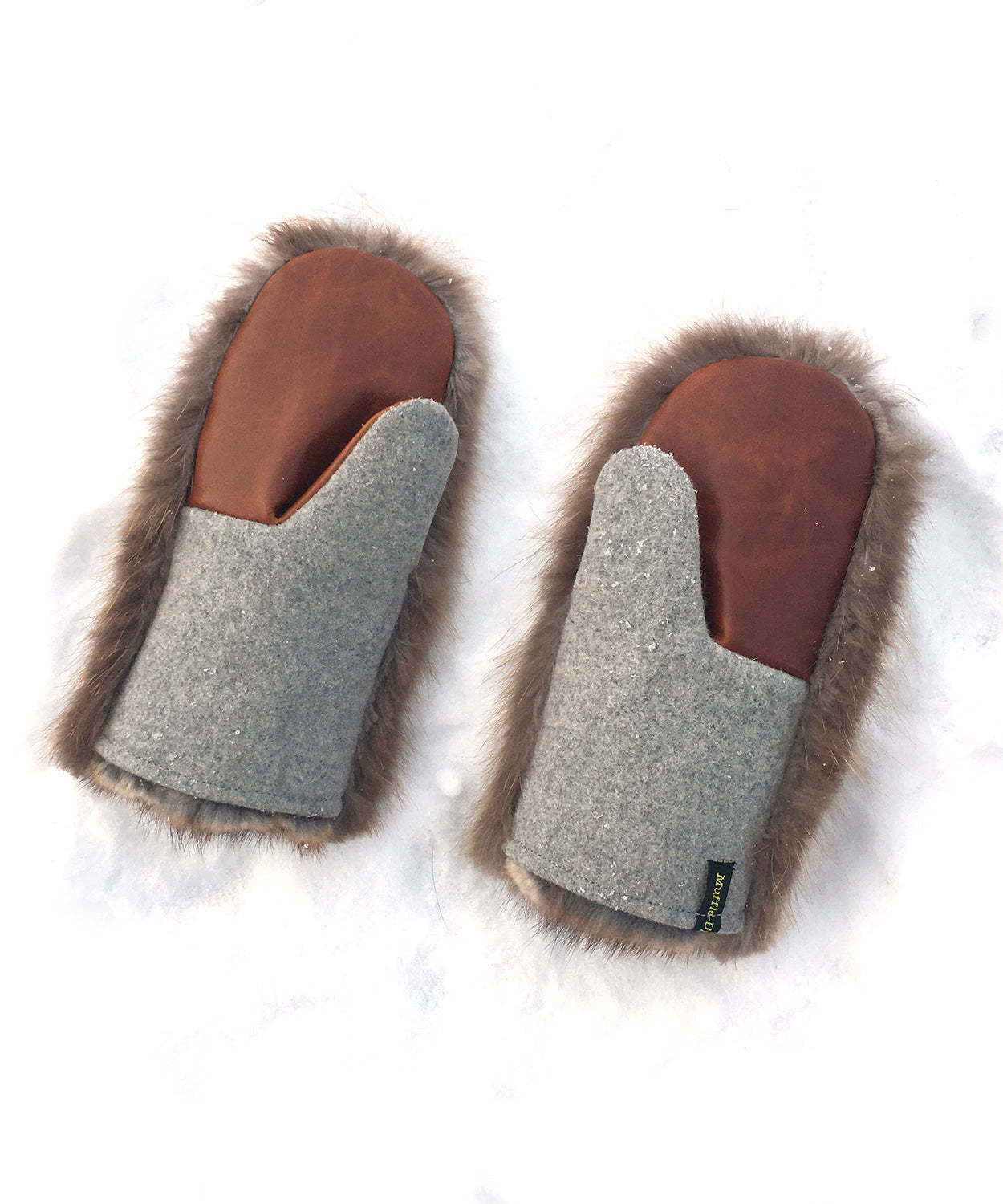 Real Fur Mittens. Beaver fur mittens with fur lining. Mittens for raynauds. warmest mittens made in Canada