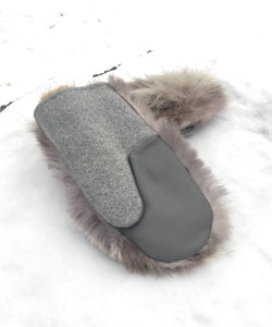 Real Fur Mittens. Coyote fur mittens with fur lining. Fur lined Mittens for raynaud's. warmest furry mittens made in Canada