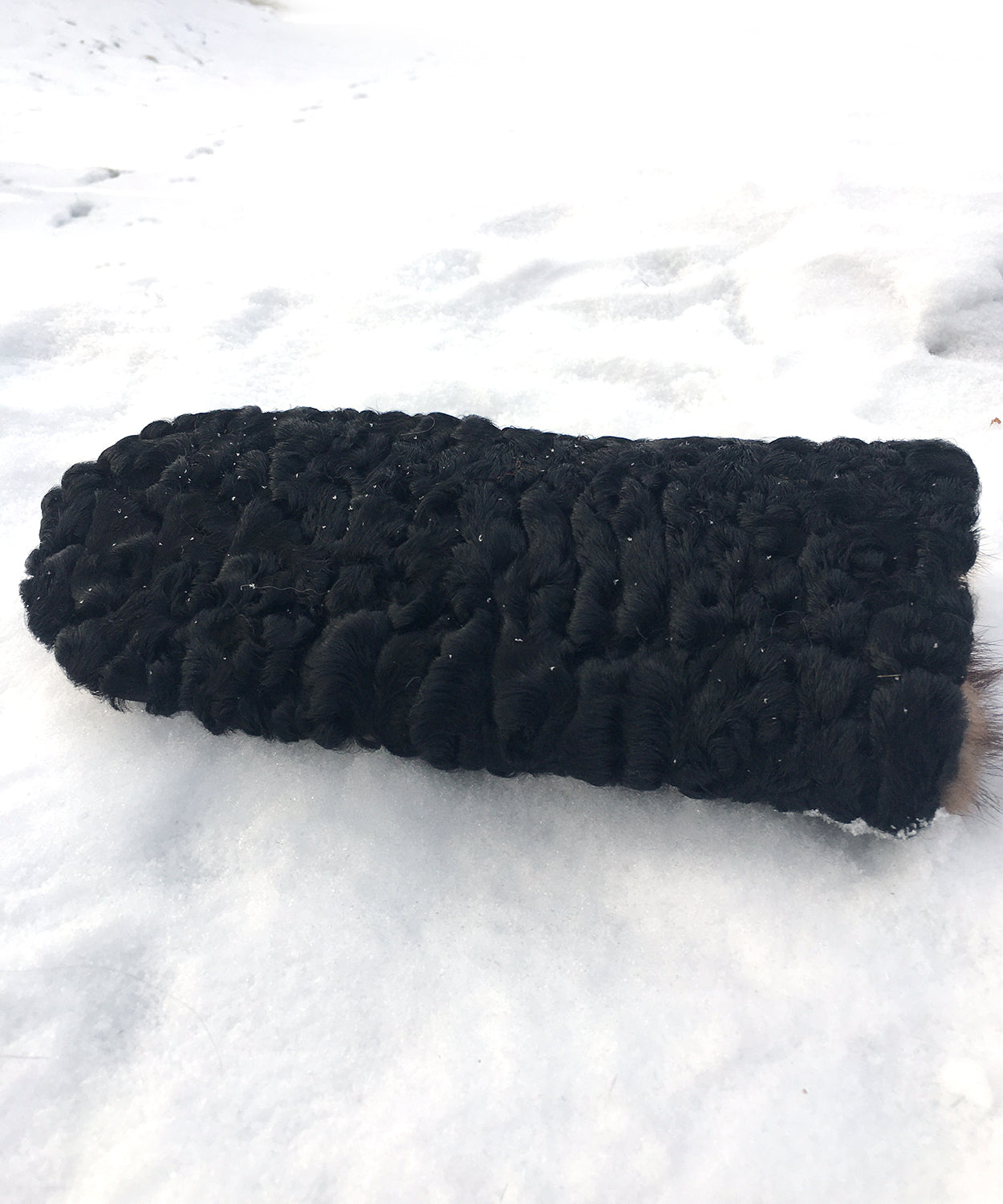 Real Fur Mittens. black fur mittens with fur lining. raynauds warmest mittens made in Canada