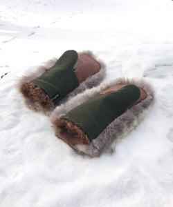 Real Fur Mittens. Coyote fur mittens with fur lining. Mittens for raynauds. warmest furry mittens made in Canada