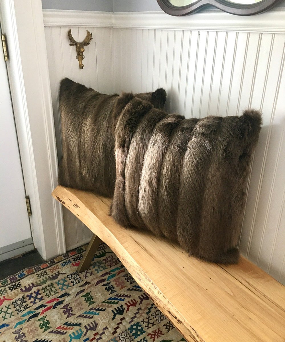 Reclaimed Beaver Fur Pillow 22 x 22" - Muffle - Up!