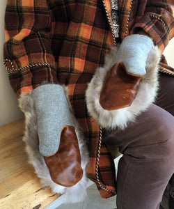 Women's Medium Real Fur Mittens - Coyote Fur 2 - Muffle - Up!