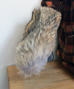 Women's Medium Real Fur Mittens - Coyote Fur - Muffle - Up!